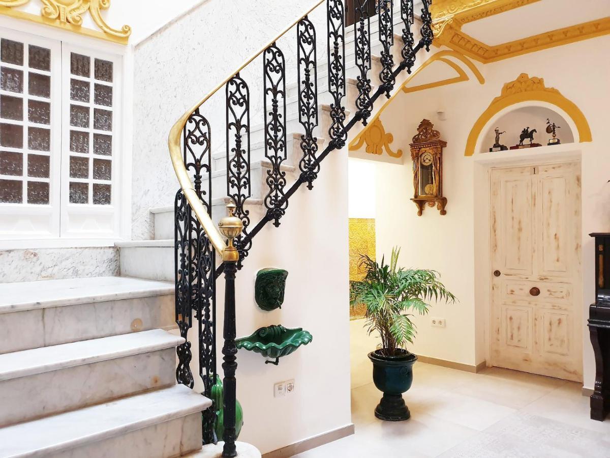 Séjour chez l'habitant Palace-house Hércules 92